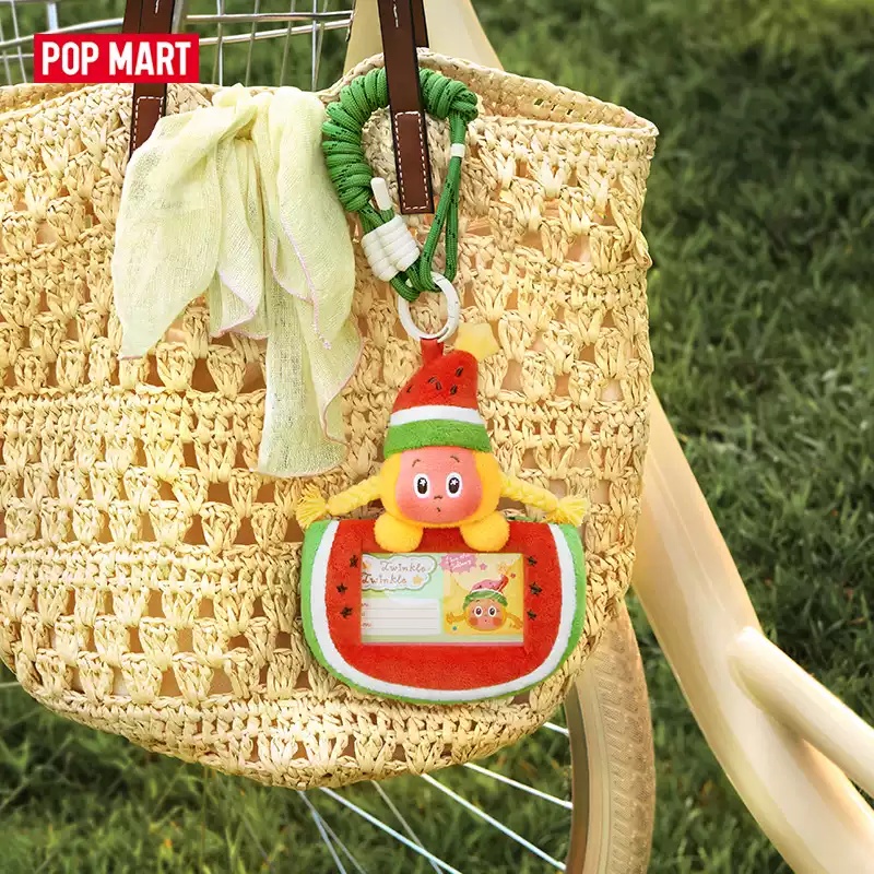 POP MART Twinkle Twinkle Live  - Action Figure Stand recensione e prezzo
